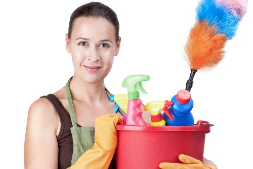 Professional deep cleaning service for SE1 homes and flats