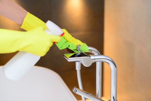 Professional Airbnb turnover cleaning for an SE1 apartment